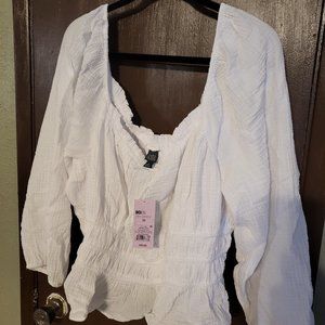 2X wild fable White Gathered Cotton Peasant Crop Blouse with Bell Sleeves NWT